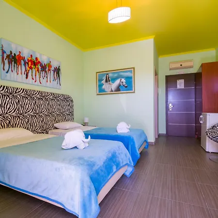 Olympos Paradice Hotel-near Zorbas Beach-free Breakfast דירה *